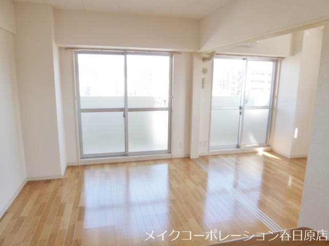 ベルパークIIの居間写真