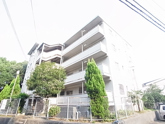 神戸市長田区滝谷町のマンションの建物外観