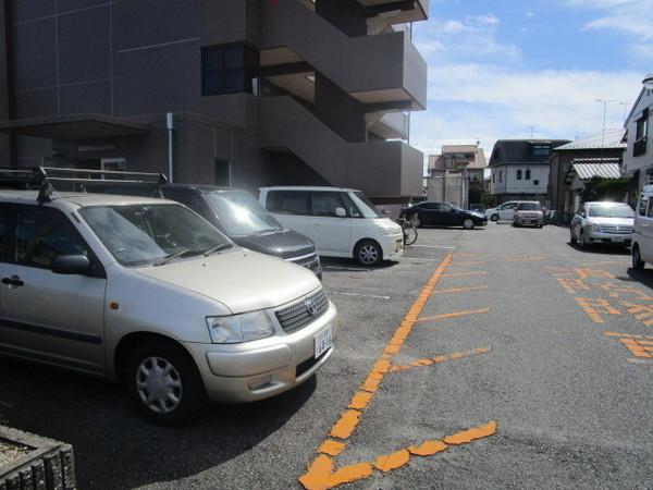 駐車場　同仕様写真