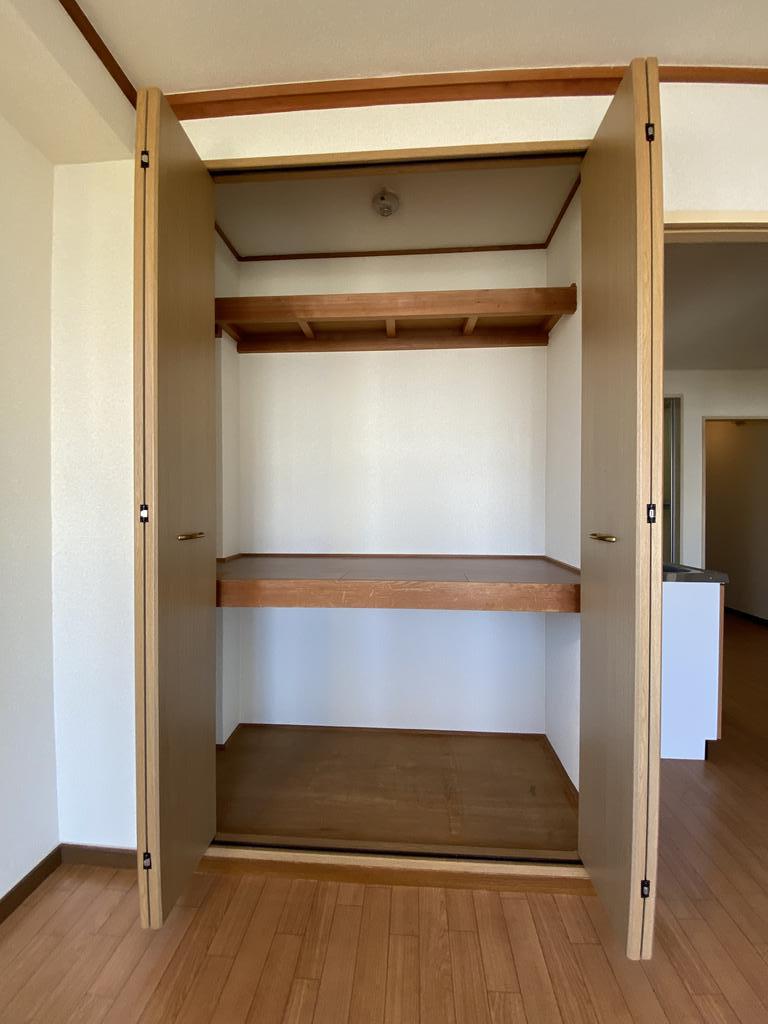 収納　クローゼット