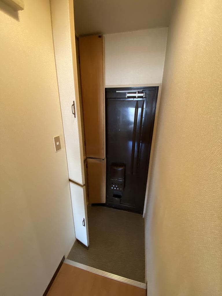 玄関　シューズボックス付き