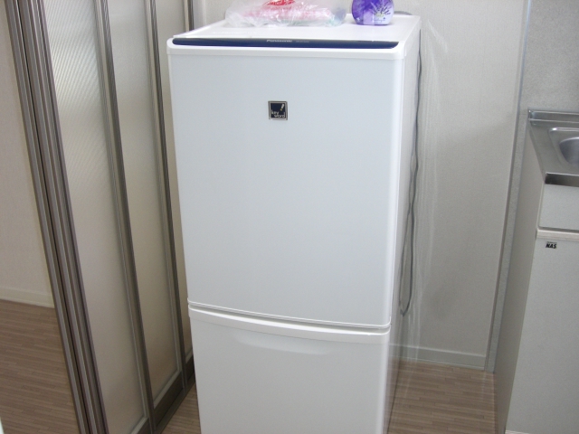 その他設備　２ドア冷蔵庫