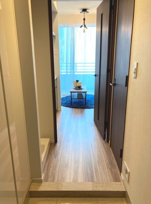 玄関　モデルルーム