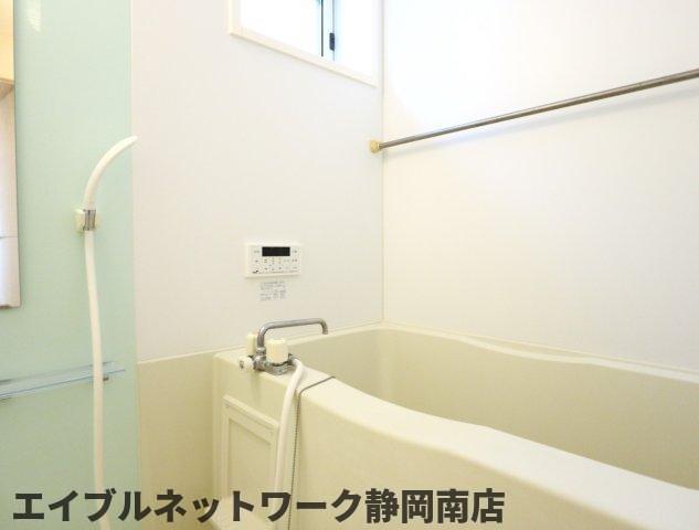バス・シャワールーム　お風呂です