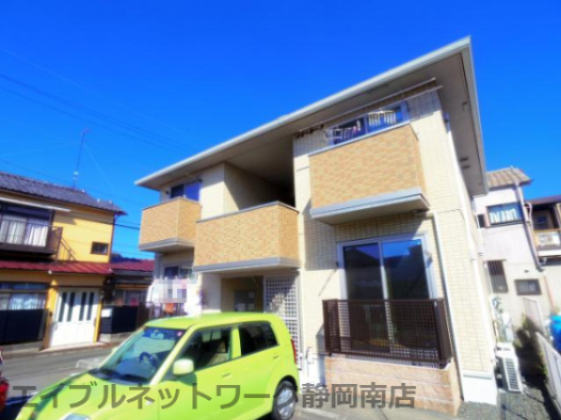 建物外観　外観は落ち着いています