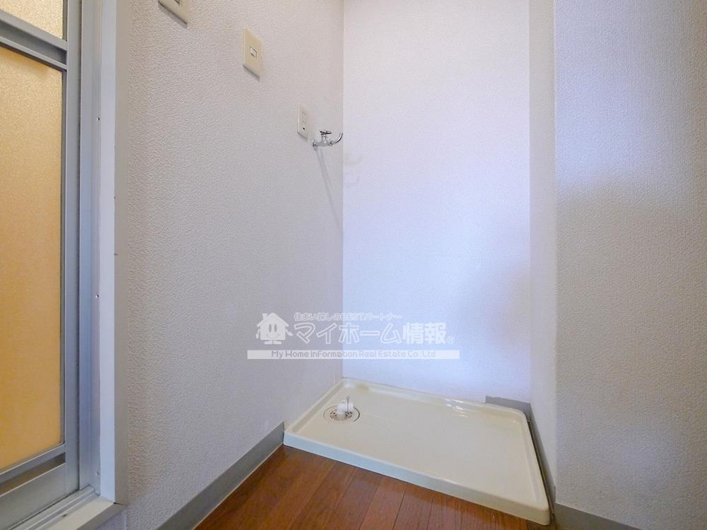 洗面設備　室内に洗濯機置き場を設置しました☆