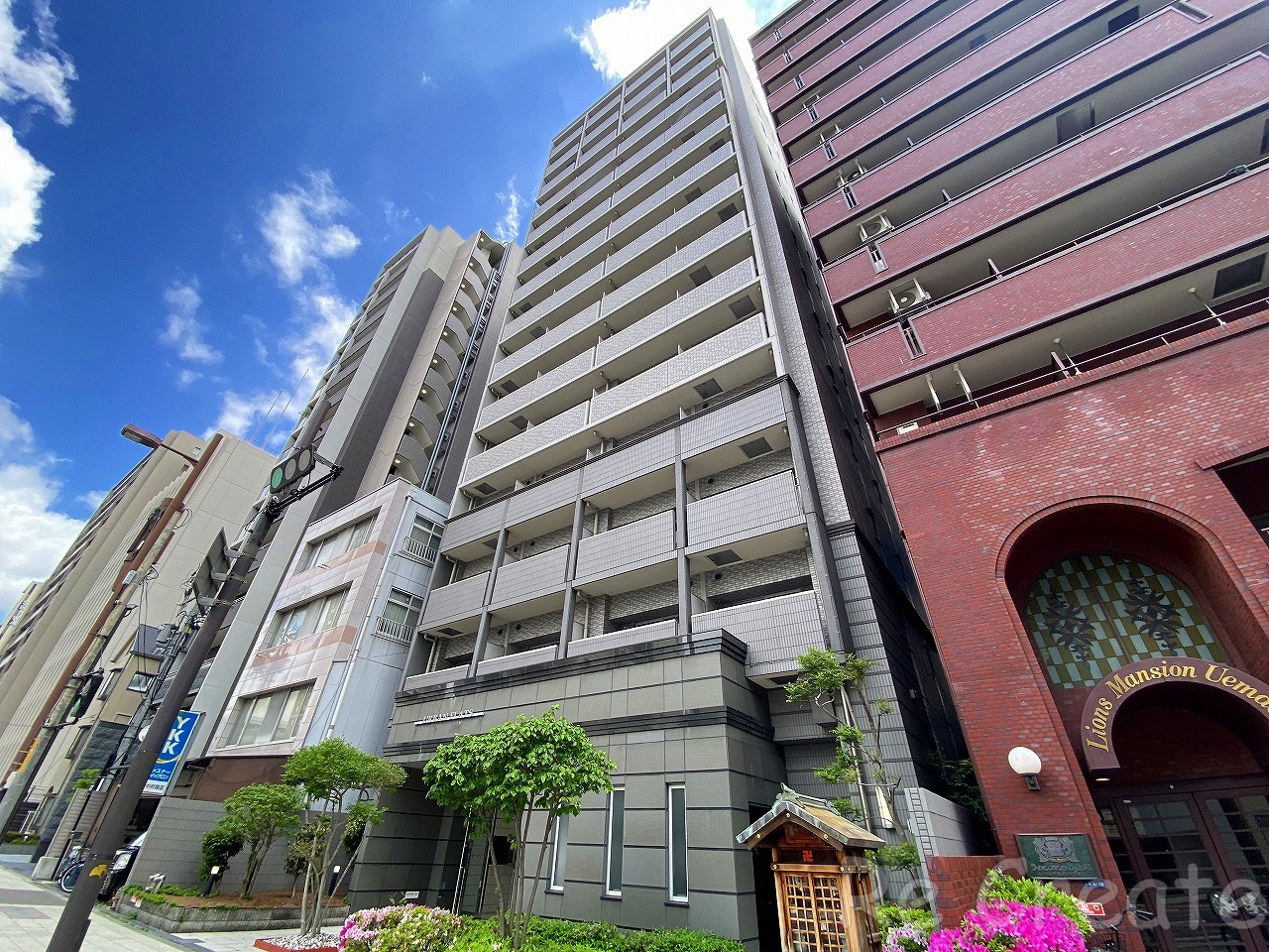 大阪市中央区上町のマンションの建物外観