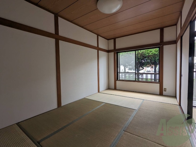 その他部屋・スペース　和室のお部屋で落ち着いた雰囲気でのんびり暮らせますね。