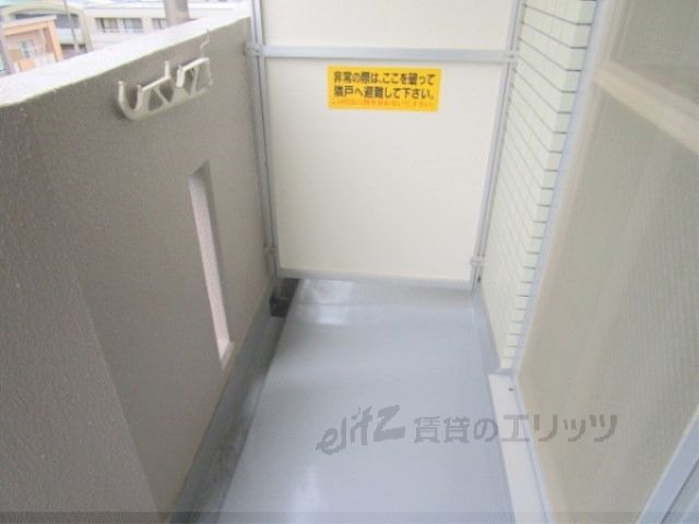 バルコニー　ベランダ