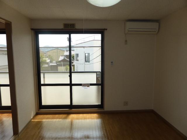 居室・リビング　洋室