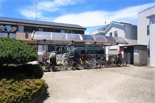 その他共有部分　屋根付きサイクルポート♪