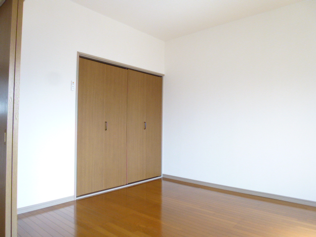 収納　洋室のクローゼット。