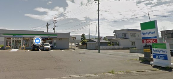 コンビニ　ファミリーマート外崎五丁目店（コンビニ）まで511m