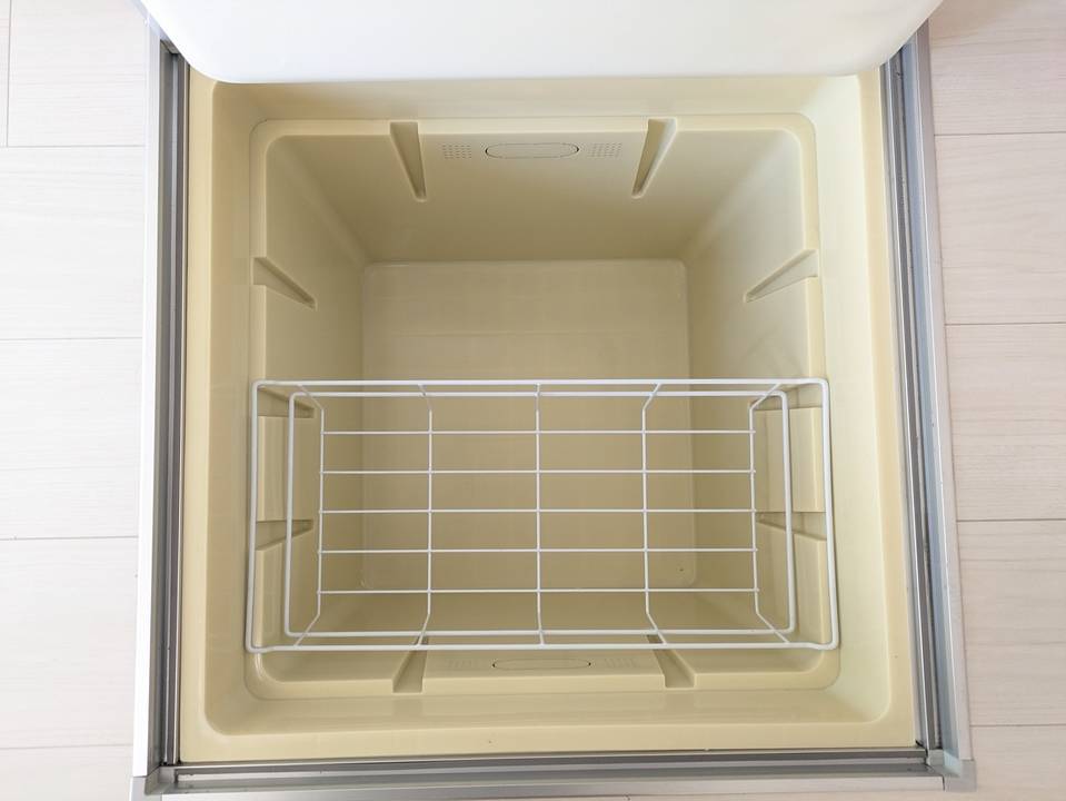 収納　床下収納