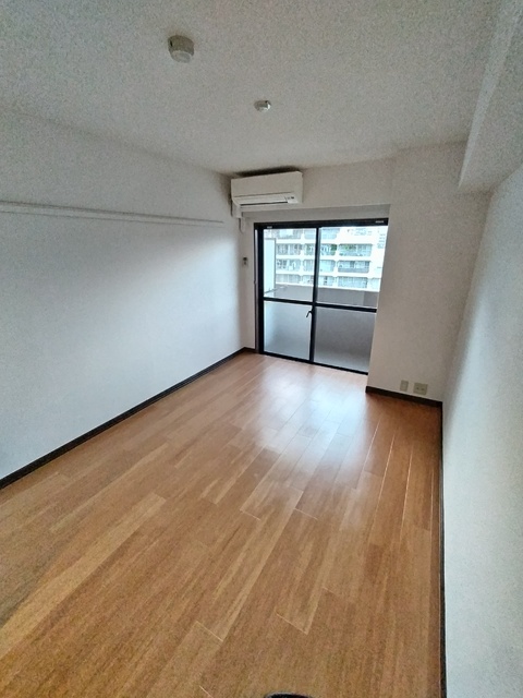 居室・リビング　居室