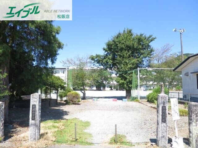 小学校　大台町立日進小学校（小学校）まで1401m