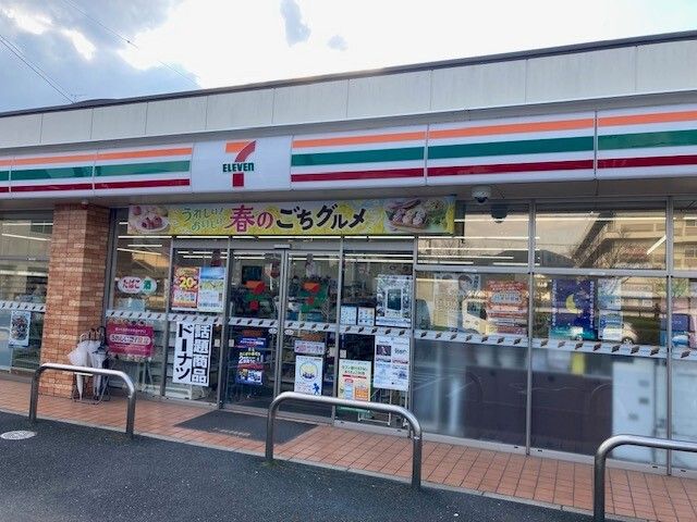 コンビニ　セブンイレブン舞鶴北田辺店（コンビニ）まで110m
