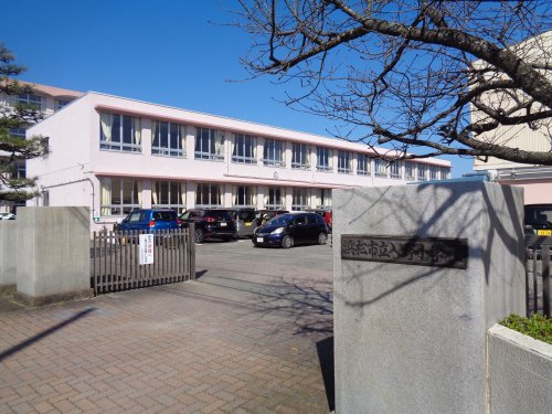 小学校　浜松市立入野小学校（小学校）まで1124m