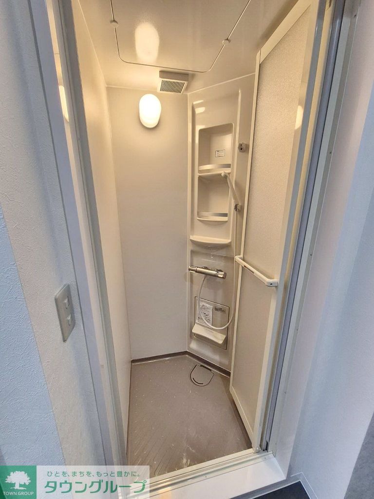 バス・シャワールーム　シャワールーム新品です♪