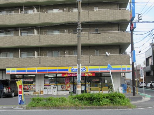 【川崎市川崎区大師駅前のマンションのコンビニ】