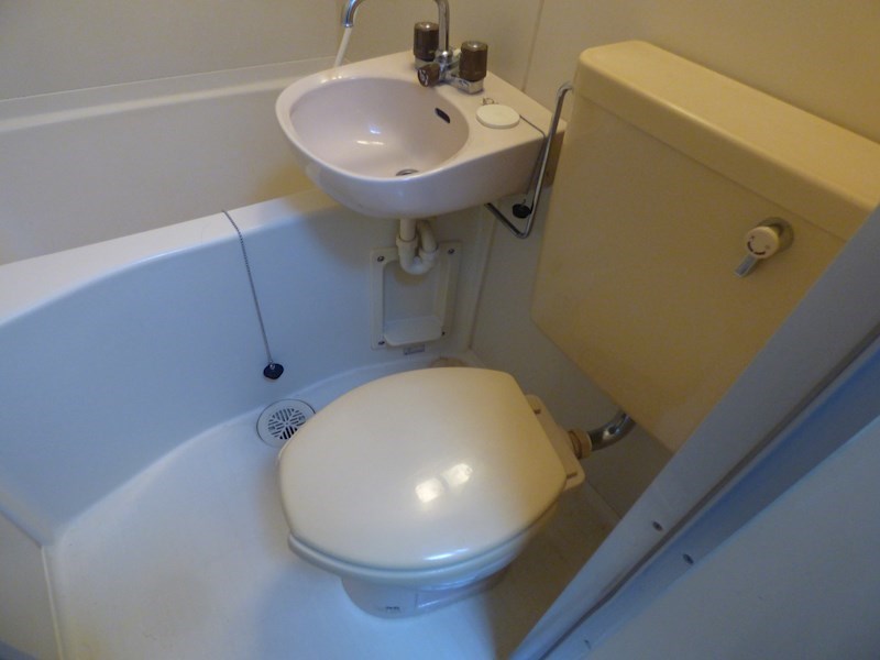 トイレ　写真は105号