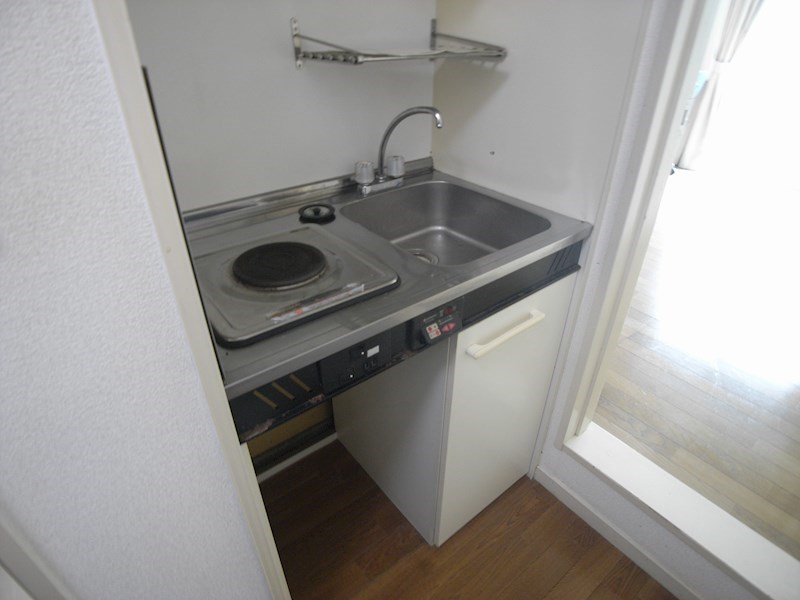 キッチン　写真は102号