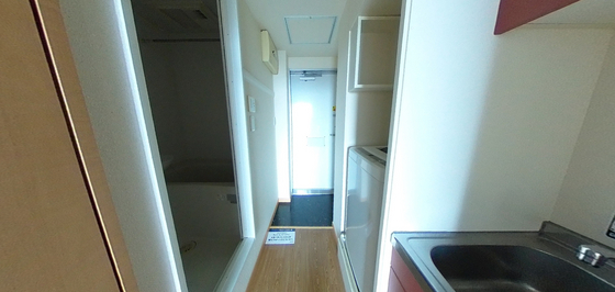 玄関　※別部屋の写真です