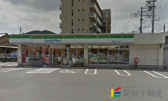 コンビニ　ファミリーマート福岡周船寺三丁目店（コンビニ）まで400m