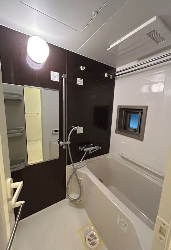 バス・シャワールーム