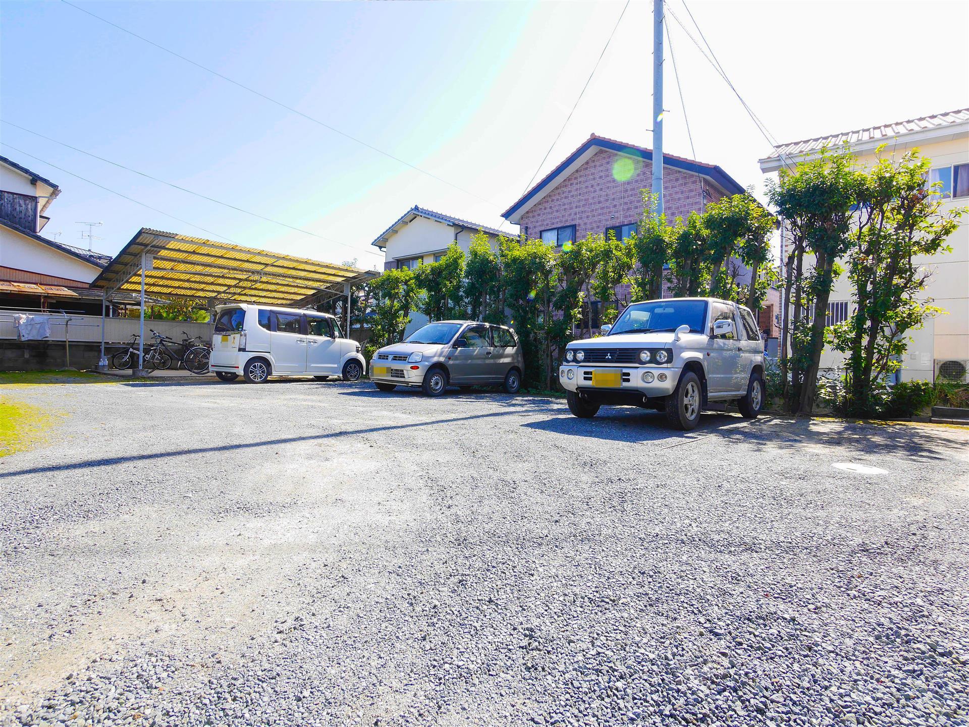 駐車場　無料駐車スペース