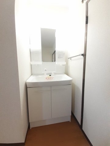 洗面設備　広い洗面スペース