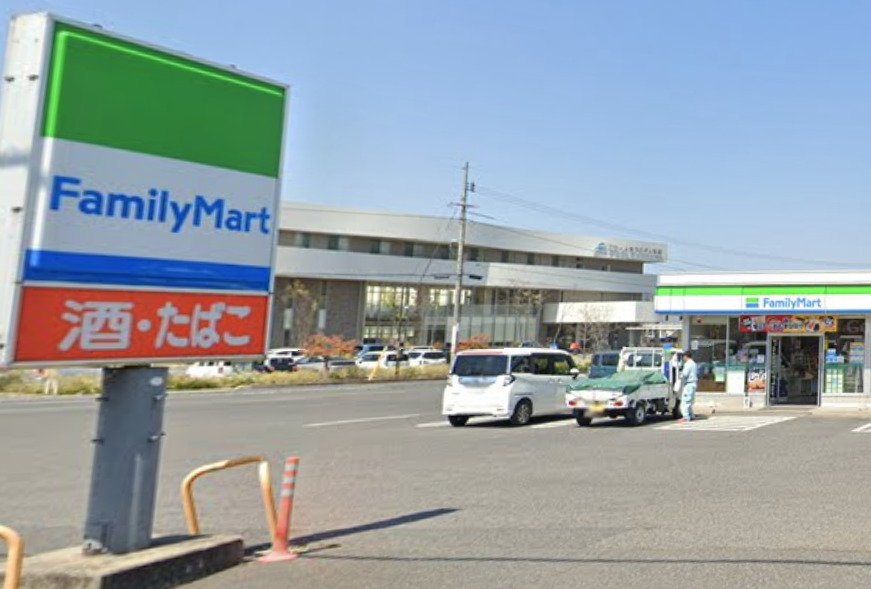 コンビニ　ファミリーマート 倉敷玉島店（コンビニ）まで415m