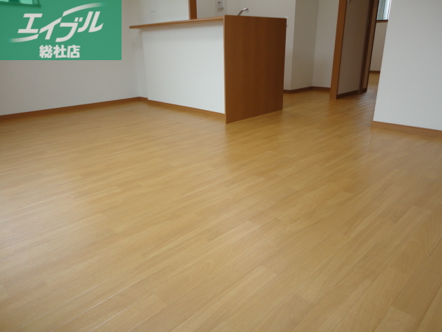 居室・リビング　リビング