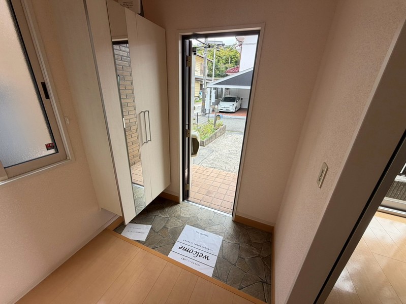 柚垣様戸建II A棟の玄関写真
