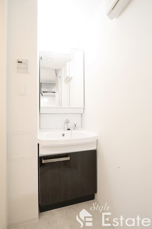 洗面設備　独立洗面台