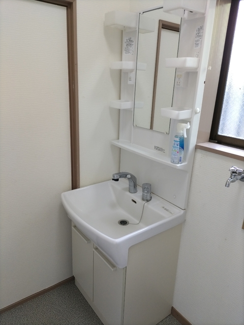 洗面設備　独立洗面台