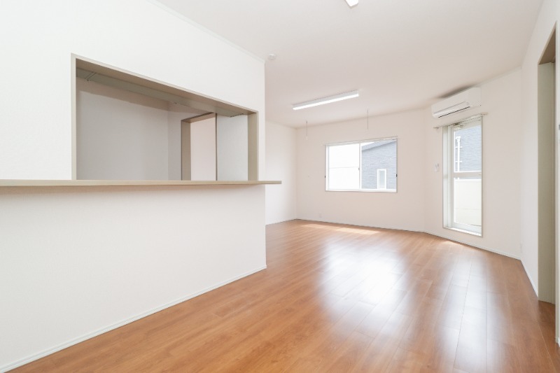 居室・リビング　図面と現状に相違がある場合には現状を優先