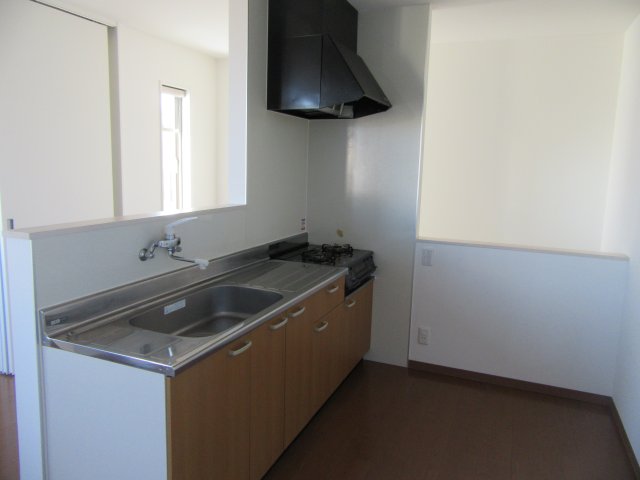 キッチン　明るく使いやすいキッチンです