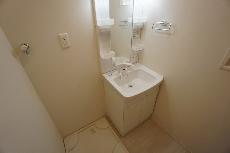 洗面設備　広い洗面スペース