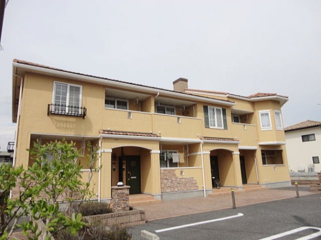 建物外観　落ち着いた雰囲気の外観です