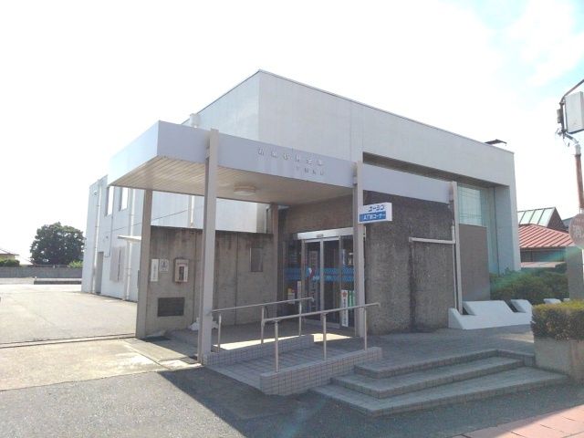 銀行　結城信用金庫下妻支店（銀行）まで300m