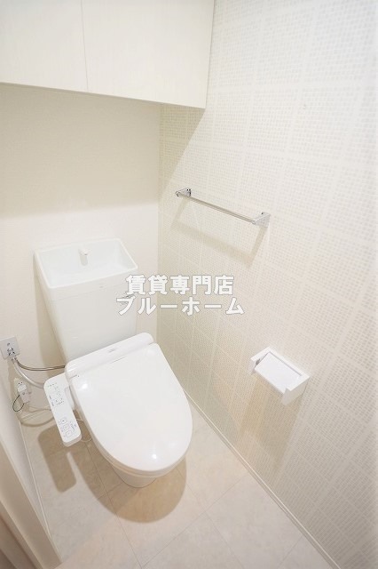 トイレ　ウォシュレット付き！