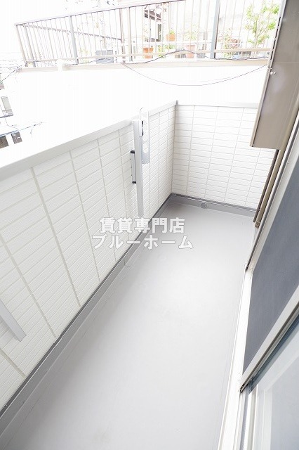 バルコニー　南東向きのバルコニー！