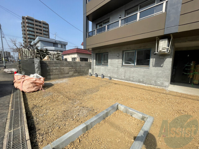 駐車場　駐車場