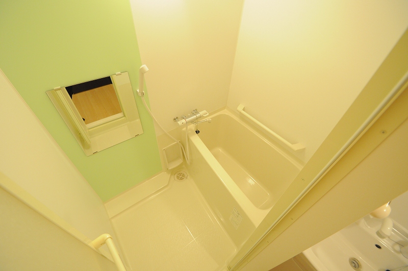 その他　浴室乾燥機完備