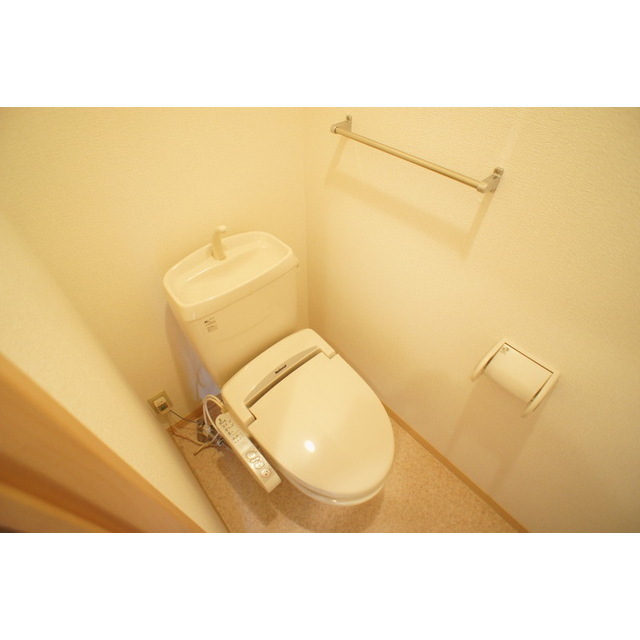 トイレ　温水洗浄便座で良いですね