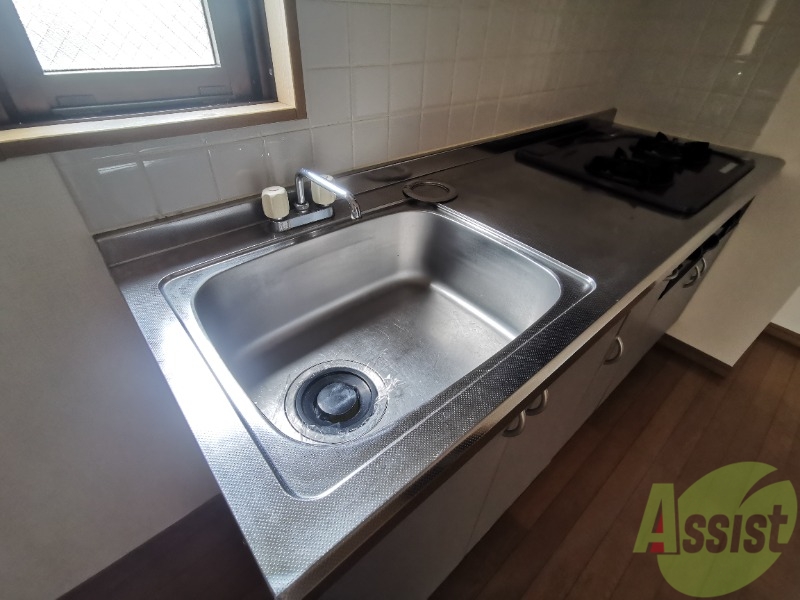 キッチン　キッチンにはガスコンロが設置してありますよ！