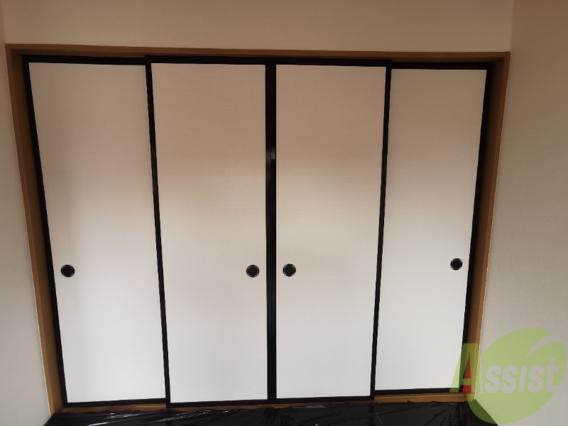 収納　こちらは収納です。中はどうなっているのでしょう。