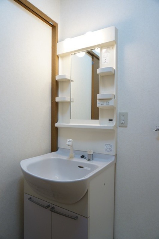 洗面設備　図面と現状に相違がある場合には現状を優先