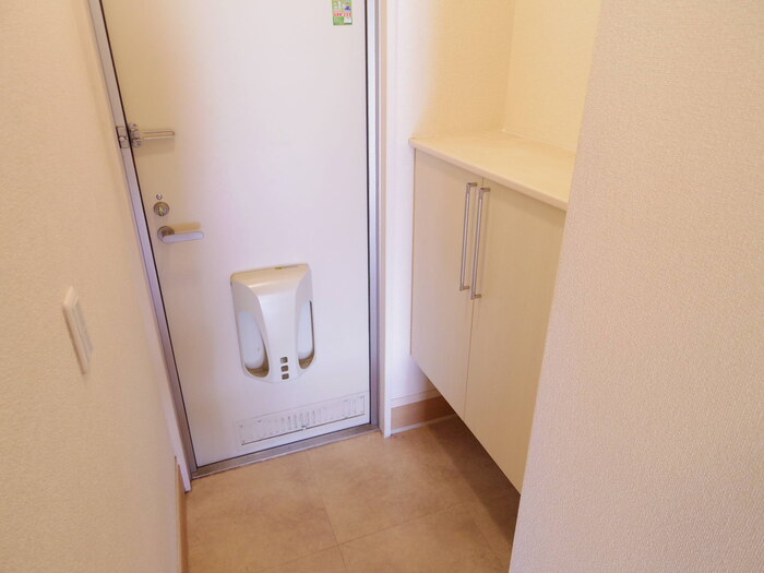 玄関　シューズボックス